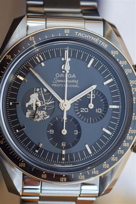 omega speedmaster apollo price.